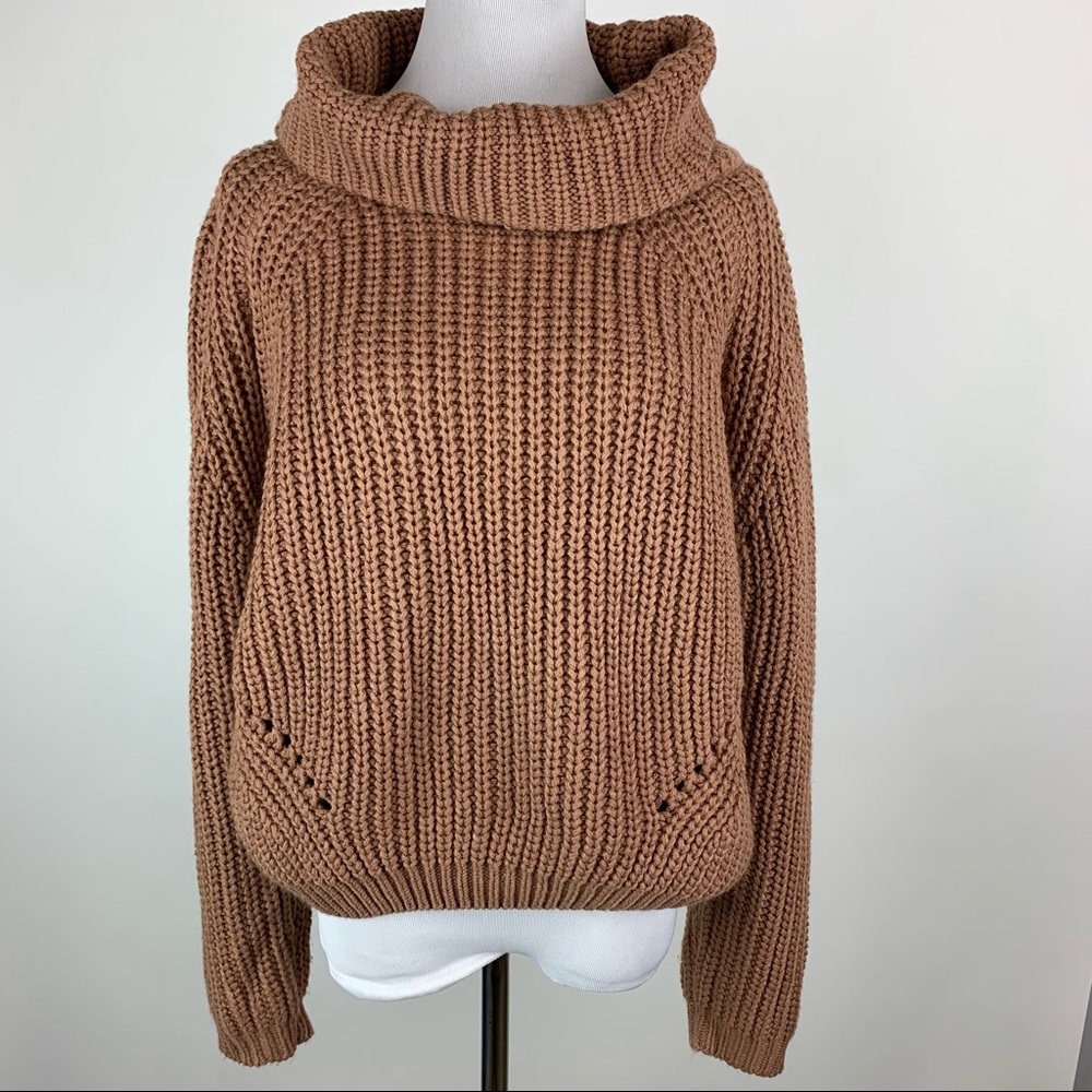 Moon & Madison Neutral Chunky Cowl Neck Sweater Medium